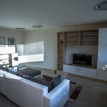 22nd Uprising Square ブラチスラヴァ